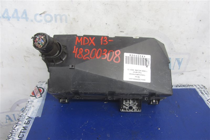 Блок предохранителей моторный отсек MDX (YD3) 13-21 2016 Внедорожник 3.5 Блок предохранителей моторный отсек MDX (YD3) 13-21 2016 Внедорожник 3.5