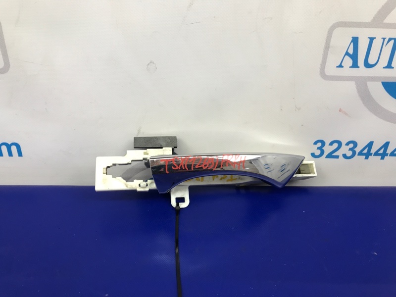 Ручка двери наружная передняя правая HONDA ACCORD CU8 / TSX 08-14 2009 Седан 2.4 72141-TL0-E01 Б/У