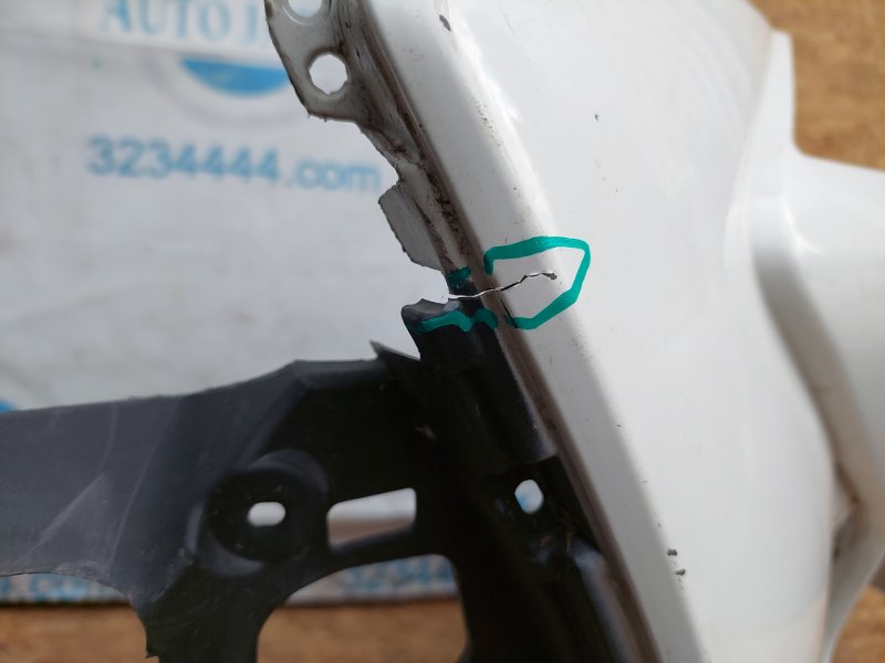 Бампер передний передний GS 12-