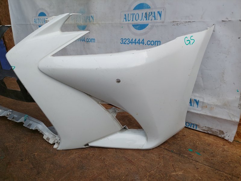 Бампер передний передний GS 12-