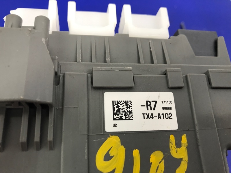 Блок предохранителей салон ACURA RDX 12-19 Внедорожник 3.5