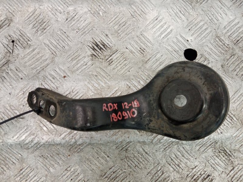 Крепление балки подвески заднее левое RDX 12-19 2018 Внедорожник 3.5