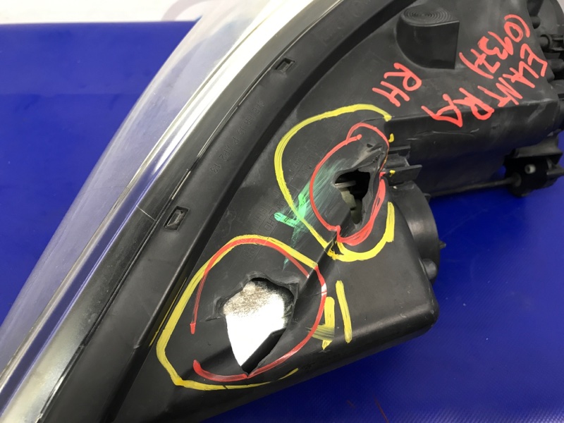 Фара передняя правая ELANTRA MD 10-15 2015 Седан 1.8