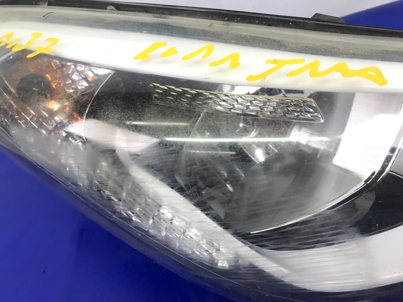 Фара передняя правая ELANTRA MD 10-15 2015 Седан 1.8