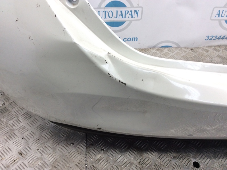 Бампер задний задний COROLLA E170 13-19