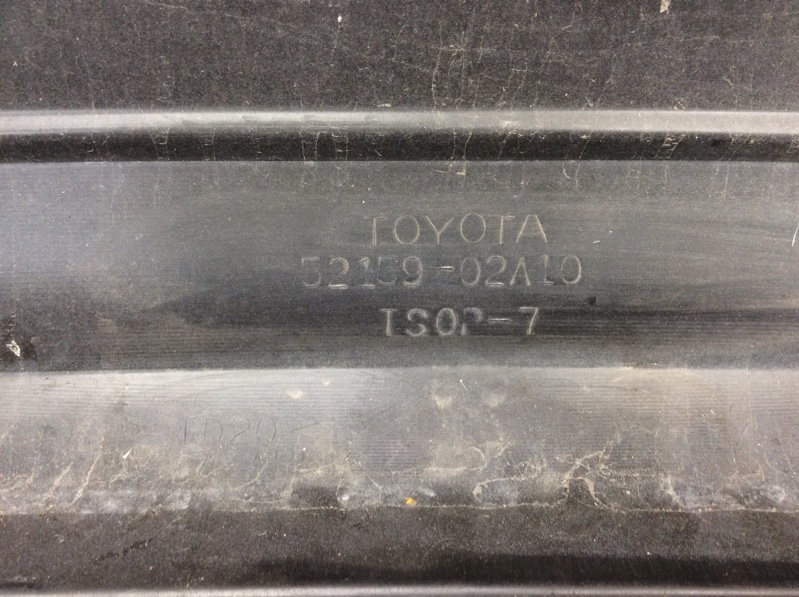 Бампер задний задний COROLLA E170 13-19