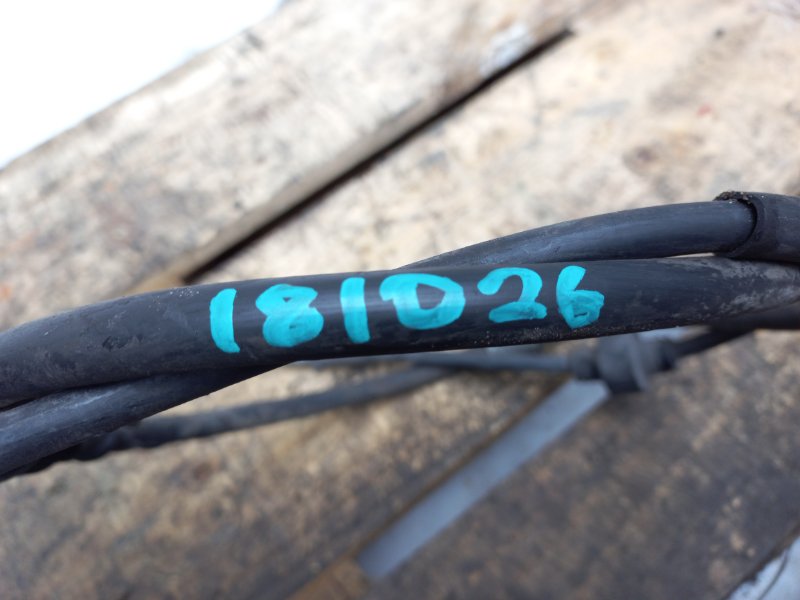 Трос стояночного тормоза задний правый LANCER X 10 07-15 2010 Седан 2.0 4B11