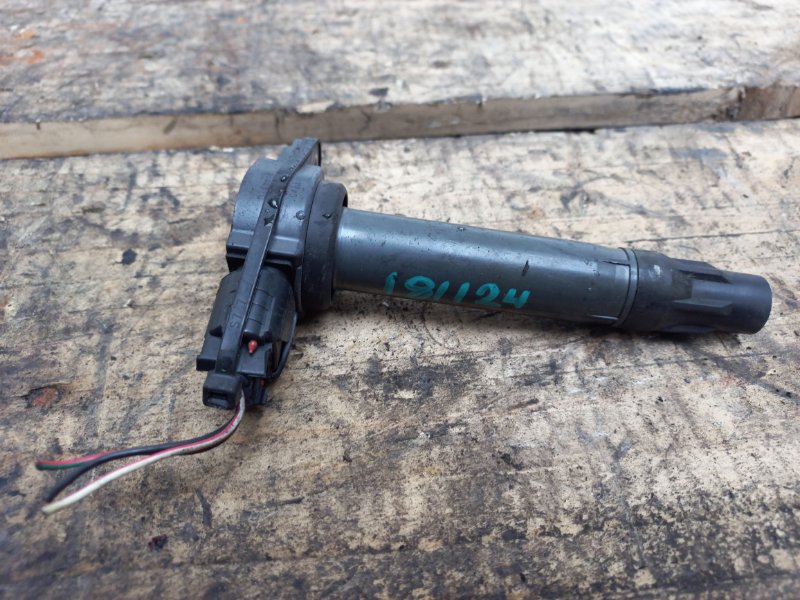 Запчасть катушка зажигания MITSUBISHI LANCER X 10 07-15 2010 Седан 2.0 4B11 1832A016 Б/У Катушка зажигания MITSUBISHI LANCER X 10 07-15 2010 Седан 2.0 4B11 1832A016 Б/У