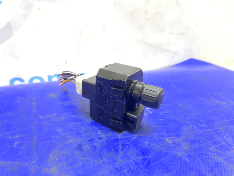 Блок управления зеркалами OUTBACK 09-14 BR 2011 Внедорожник 2.5 Блок управления зеркалами OUTBACK 09-14 BR 2011 Внедорожник 2.5