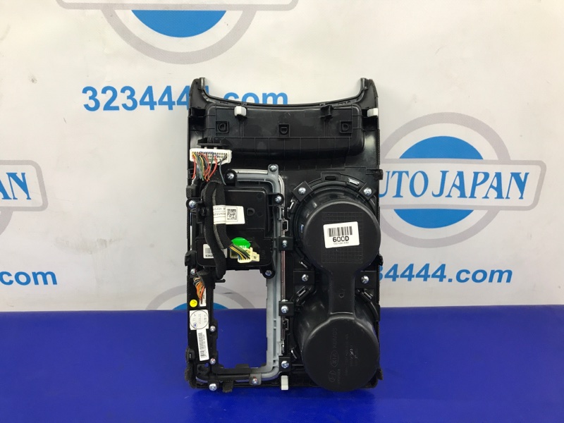 Накладка в салоне SORENTO UM 14- 2016 Внедорожник 2.4