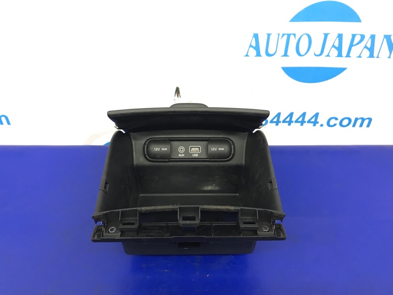 Бардачок SORENTO UM 14- 2016 Внедорожник 2.4 Бардачок SORENTO UM 14- 2016 Внедорожник 2.4