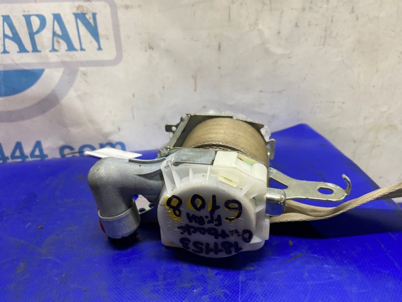 Ремень безопасности передний правый OUTBACK 09-14 BR 2011 Внедорожник 2.5