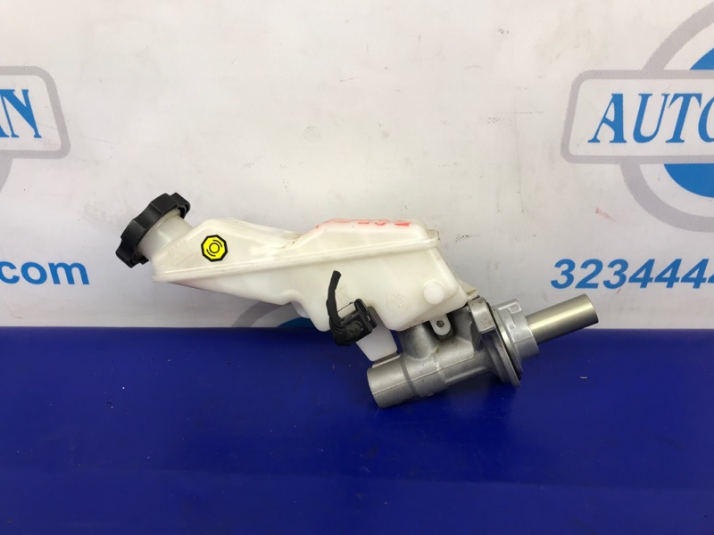 Главный тормозной цилиндр KIA SORENTO UM 14- 2016 Внедорожник 2.4 58510-C6800 Б/У