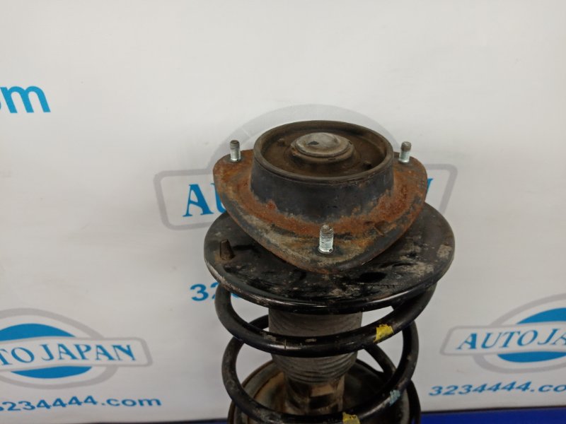 Амортизатор передний правый SUBARU IMPREZA 07-11 GE/GH Седан 2.5