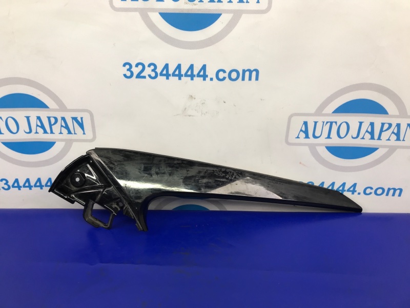 Накладка крышки багажника задняя правая LEXUS RX350/450 09-15 76807-0E010 Б/У