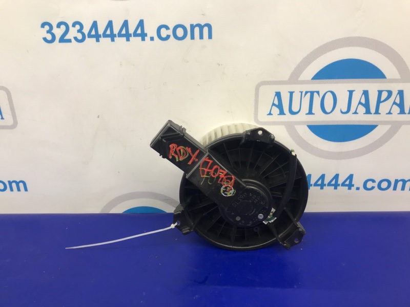 Моторчик печки RDX 12-19 Моторчик печки RDX 12-19