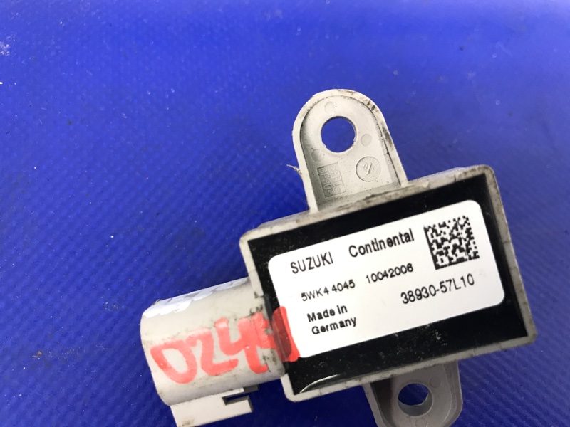 Датчик удара передний SUZUKI KIZASHI 09-14