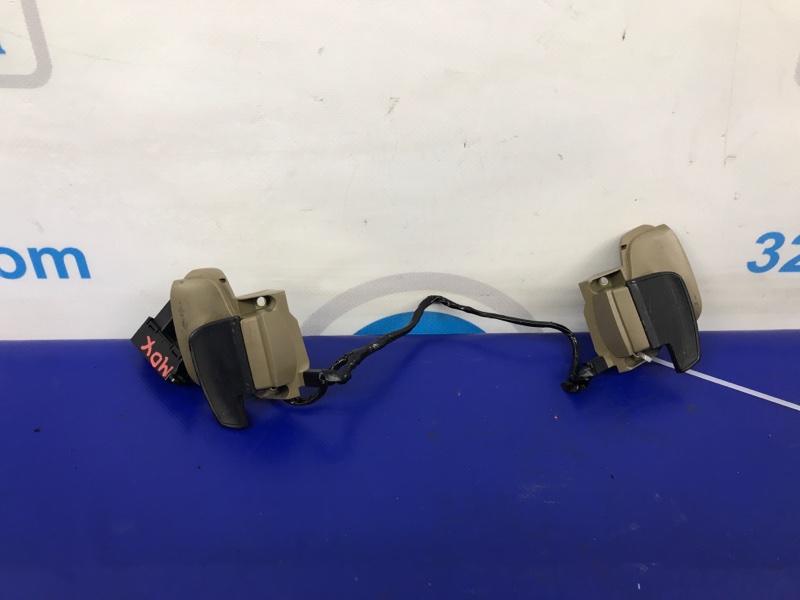 Запчасть лепестки переключения передач ACURA MDX (YD2) 06-13 2010 YD2 3.7 J37A1 78560-STX-A42ZD Б/У Лепестки переключения передач ACURA MDX (YD2) 06-13 2010 YD2 3.7 J37A1 78560-STX-A42ZD Б/У