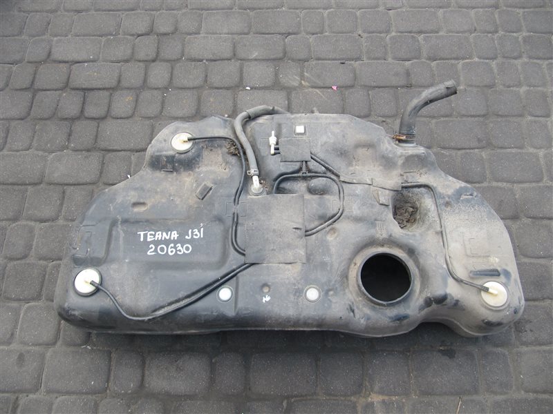 Топливный бак NISSAN TEANA J31 03-07 17205-9Y000 Б/У