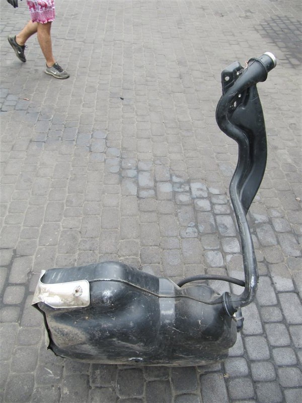 Топливный бак VOLKSWAGEN JETTA USA 10-17 2.0 CVCA