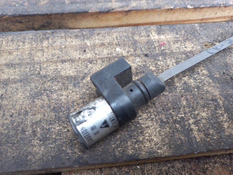 Щуп CX-7 06-12 2007 2.3 Щуп CX-7 06-12 2007 2.3