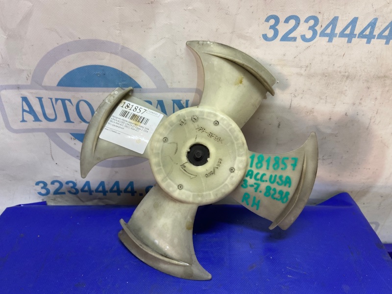 Мотор вентилятора охлаждения передний правый HONDA ACCORD USA 03-07 2006 Седан 2.4 38611-RAA-A02 Б/У