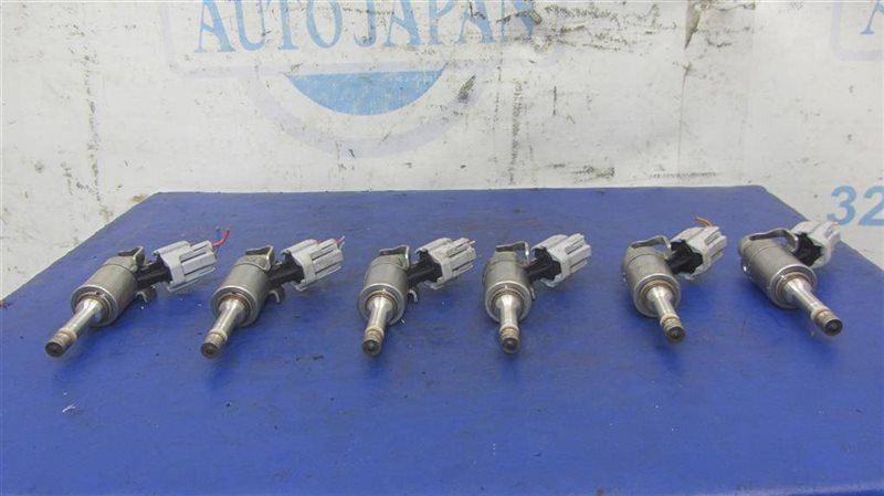 Форсунка топливная Q50 15-20 2016 Седан 3.0 VR30DDTT Форсунка топливная Q50 15-20 2016 Седан 3.0 VR30DDTT