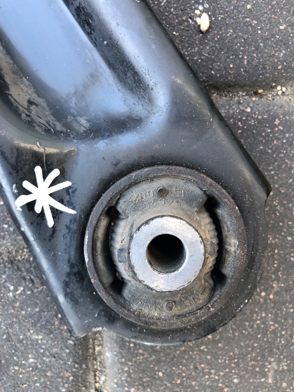 Рычаг передней подвески нижний передний левый NISSAN X-TRAIL/ROGUE T32 13-20