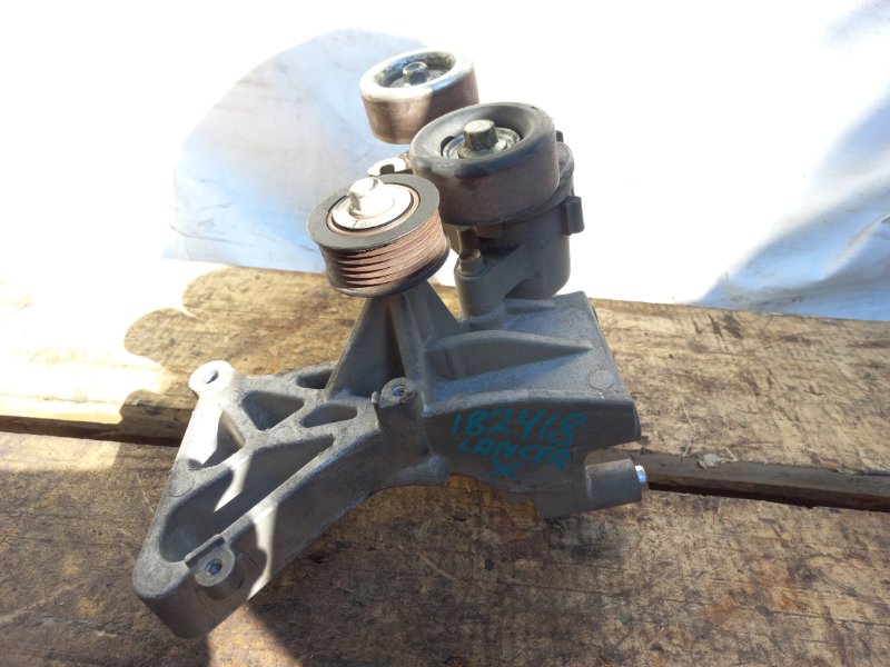 Натяжитель ремня генератора правый MITSUBISHI LANCER X 10 07-15 2.0   4B11 1345A079 Б/У