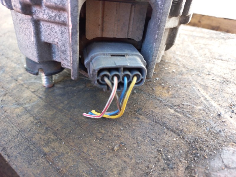 Генератор LANCER X 10 07-15 2.0 4B11 Генератор LANCER X 10 07-15 2.0 4B11