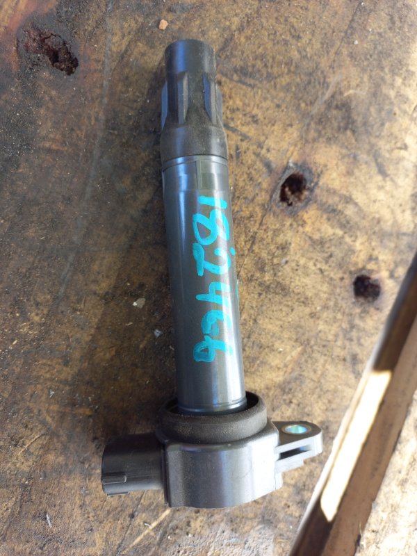 Запчасть катушка зажигания MITSUBISHI OUTLANDER XL 05-13 2.4 1832A016 Б/У Катушка зажигания MITSUBISHI OUTLANDER XL 05-13 2.4 1832A016 Б/У