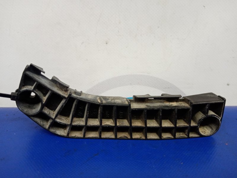 Кронштейн переднего бампера передний левый TOYOTA CAMRY 40 06-11 52536-06020 Б/У