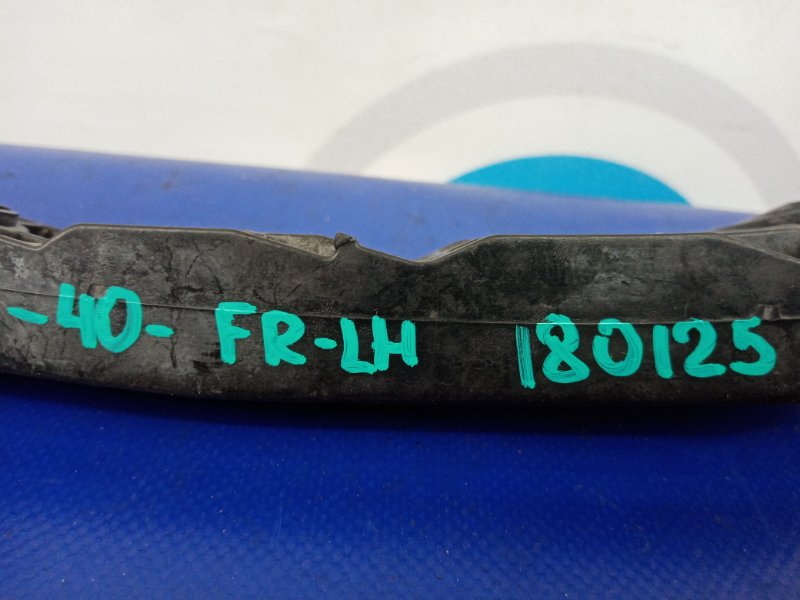 Кронштейн переднего бампера передний левый CAMRY 40 06-11