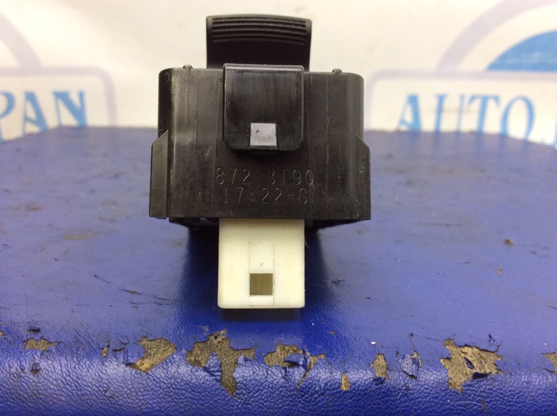 Кнопка стеклоподъемника задняя левая PRIUS - 30 09-17 Хэтчбек Кнопка стеклоподъемника задняя левая PRIUS - 30 09-17 Хэтчбек