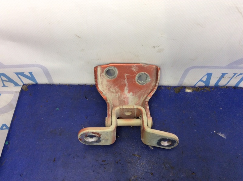 Петля двери верхняя задняя левая RIO JB 2005-2011 Седан Петля двери верхняя задняя левая RIO JB 2005-2011 Седан