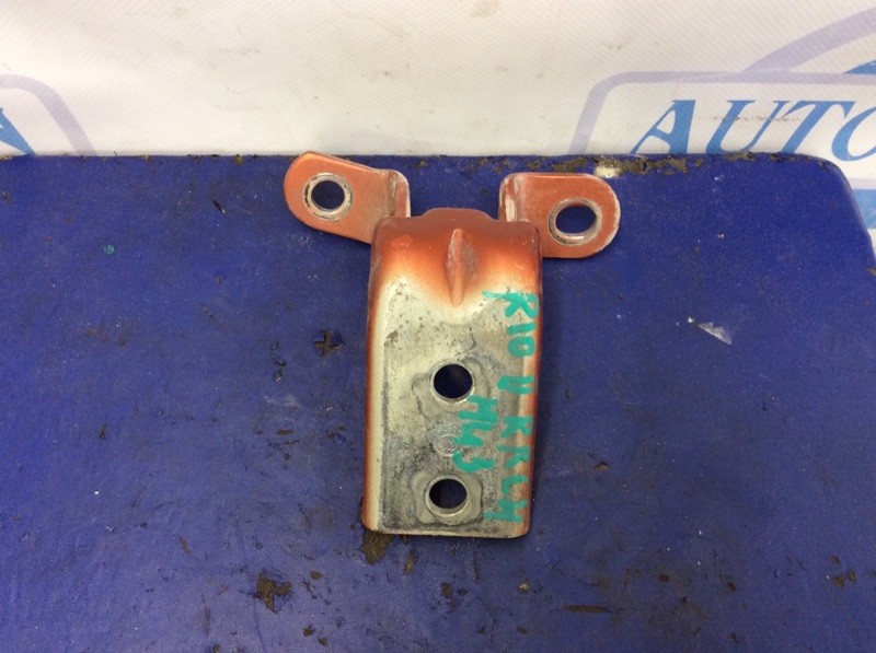 Запчасть петля двери нижняя задняя левая KIA RIO JB 2005-2011 Седан 79350-1G000 Б/У Петля двери нижняя задняя левая KIA RIO JB 2005-2011 Седан 79350-1G000 Б/У