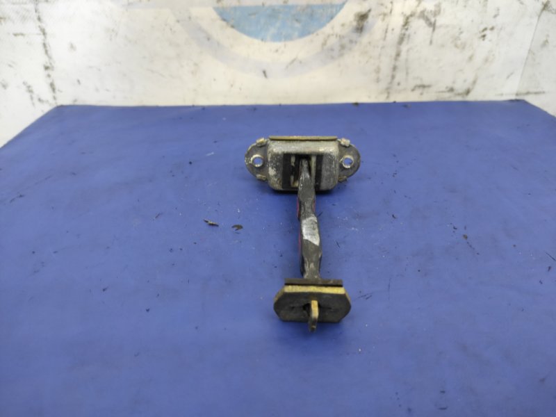 Ограничитель двери задний правый TEANA J31 03-07 Ограничитель двери задний правый TEANA J31 03-07