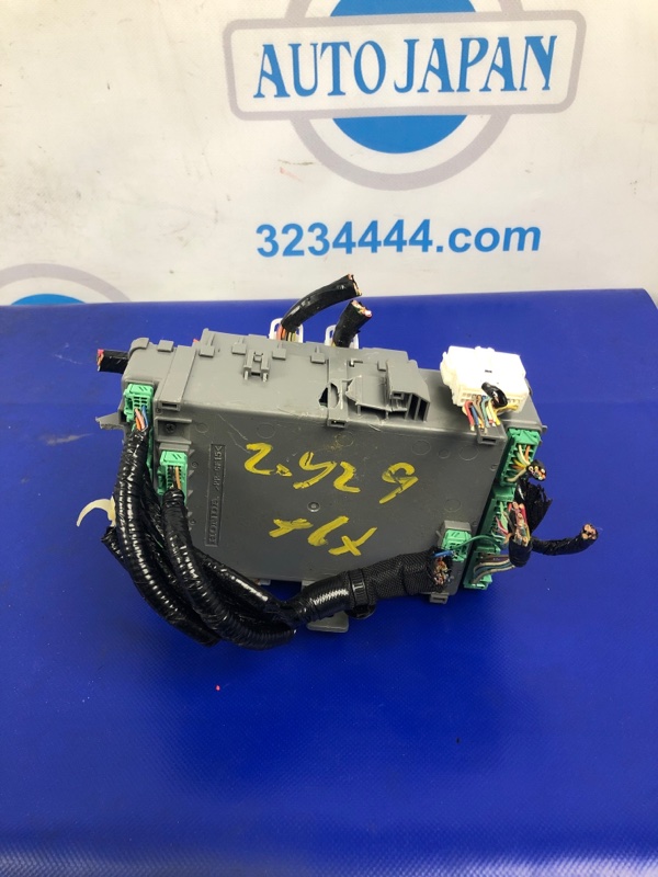 Блок предохранителей салон TLX 14-17 2017 Седан 2.4