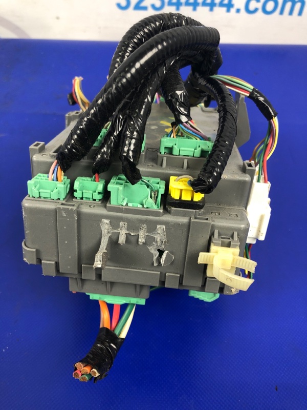 Блок предохранителей салон TLX 14-17 2017 Седан 2.4