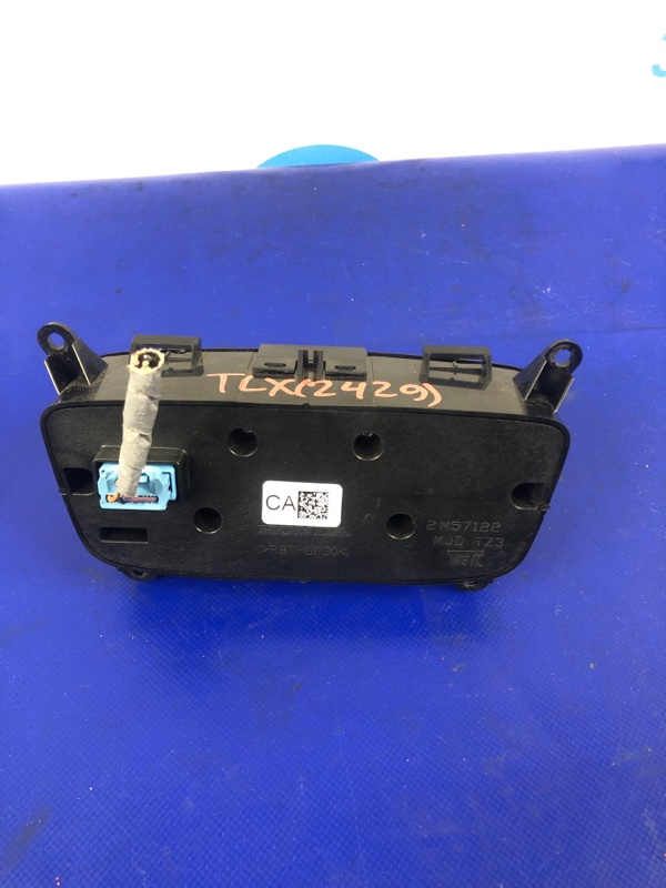 Блок управления мультимедиа TLX 14-17 2017 Седан 2.4