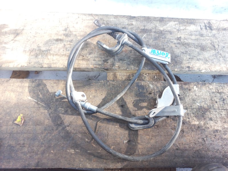 Трос стояночного тормоза задний левый ACURA ILX 12-16 2014 UDE 2.0 R20A3 47560-TX6-A02 Б/У