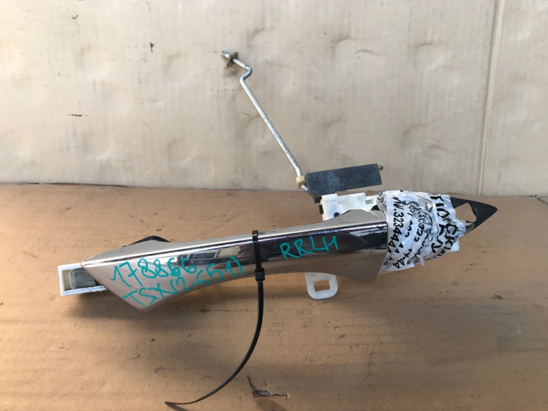 Ручка двери наружная задняя левая HONDA ACCORD CU8 / TSX 08-14 2010 Седан 2.4 72181-TL0-E01 Б/У