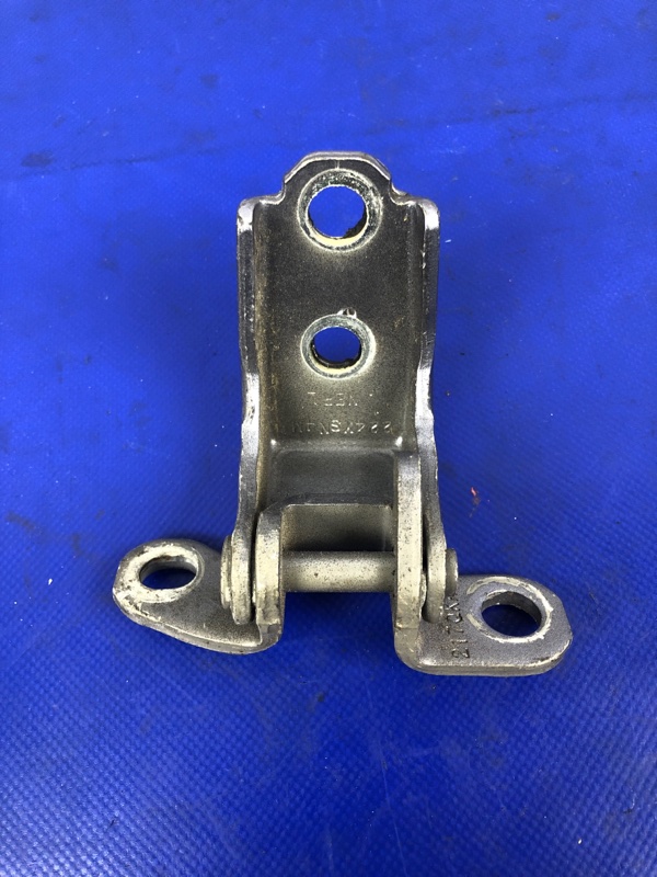 Петля двери нижняя задняя левая ACURA RDX 12-19 Внедорожник 3.5 J35Z2 Петля двери нижняя задняя левая ACURA RDX 12-19 Внедорожник 3.5 J35Z2