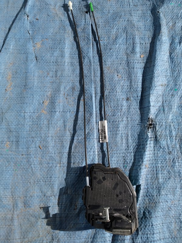 Запчасть замок двери задний левый TOYOTA AURIS 06-12 69060-42020 Б/У Замок двери задний левый TOYOTA AURIS 06-12 69060-42020 Б/У