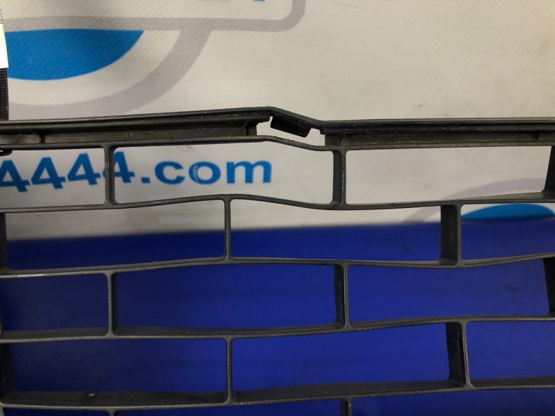 Решетка переднего бампера ACCORD CU8 / TSX 08-14 2009 Седан 2.4