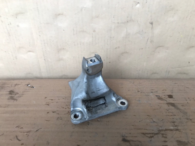 Кронштейн двигателя передний ACURA RDX 12-19 2012 Внедорожник 3.5 50630-TA1-A00 Б/У