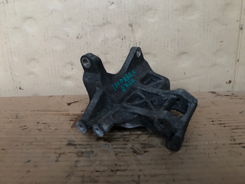 Кронштейн компрессора кондиционера SUBARU IMPREZA 07-11 GE/GH Седан 2.5