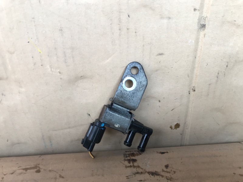 Клапан электромагнитный (вакуумный) IMPREZA 07-11 GE/GH 2011 Седан 2.5