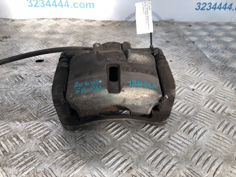 Суппорт тормозной передний правый NISSAN X-TRAIL/ROGUE T32 13-20 41001-4EA0A Б/У