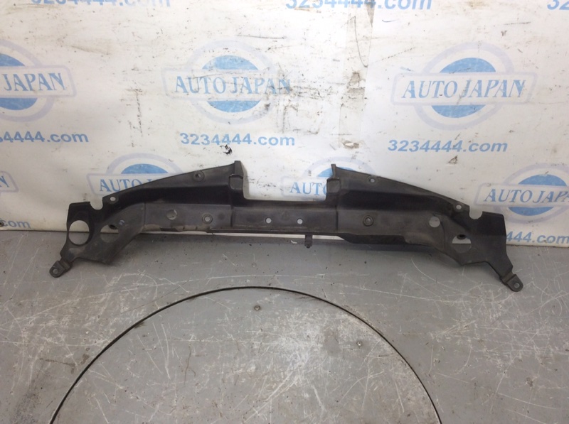 Накладка замка капота TIIDA/VERSA C11 04-11 Накладка замка капота TIIDA/VERSA C11 04-11